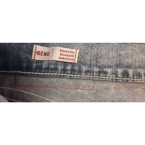 True Religion Geno Mens 31 Jeans Relaxed Slim Acid Wash Blue w/Red Embroidered - Picture 4 of 11